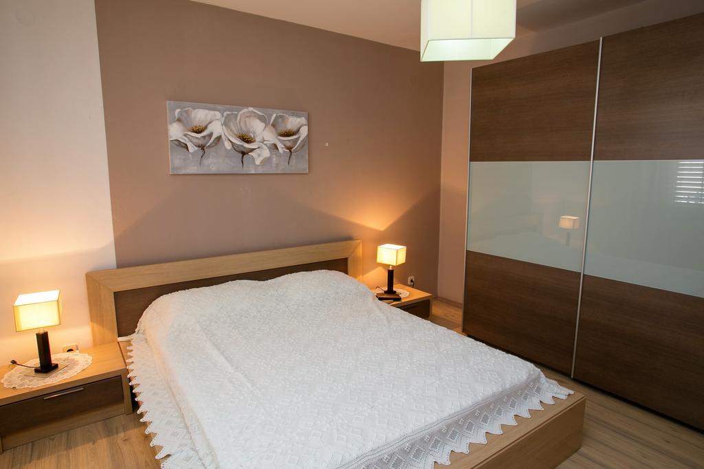 Apartments Tomulic 诺瓦利娅 外观 照片